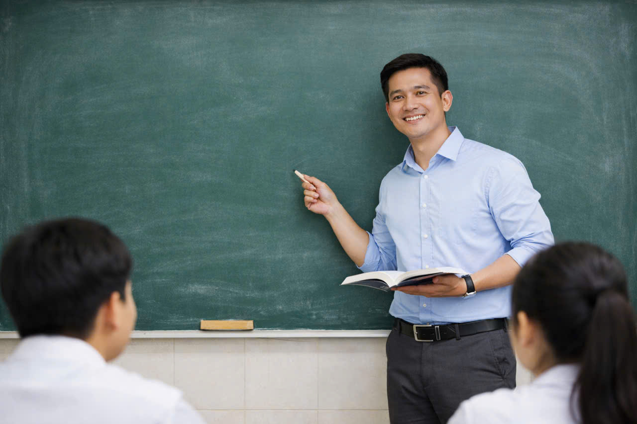 01/Q.7/Lớp 7 Môn dạy: Toán - Khoa Học Tự Nhiên Địa chỉ: Đường Số 9, Tân Phú , Quận 7, TP.HCM 